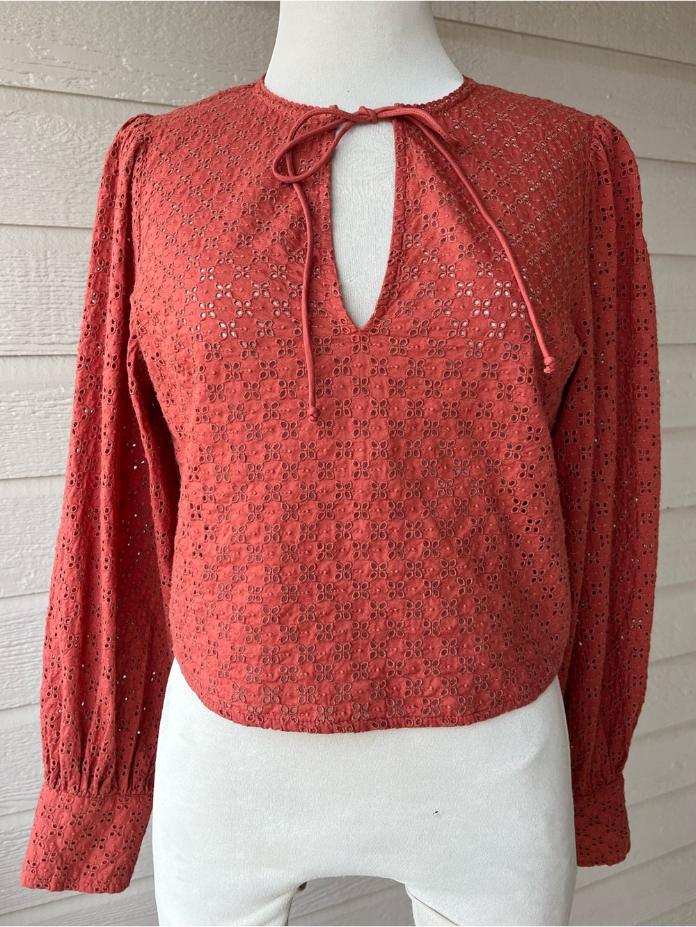 Topshop Rust Eyelet Tie-Neck Long Sleeve Blouse Size Medium